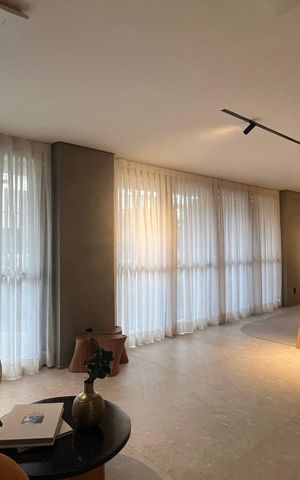 Apartamento à venda com 210m², 3 quartos e 3 vagas Apartamento à venda com 210m², 3 quartos e 3 vagasHall de entrada