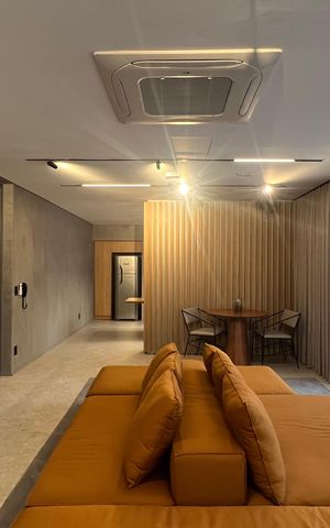 Apartamento à venda com 210m², 3 quartos e 3 vagas Apartamento à venda com 210m², 3 quartos e 3 vagasÁrea comum - Salão de Festas