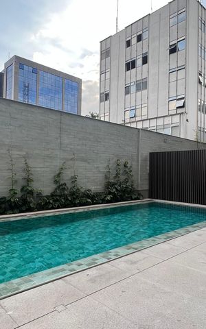 Apartamento à venda com 210m², 3 quartos e 3 vagas Apartamento à venda com 210m², 3 quartos e 3 vagasPiscina