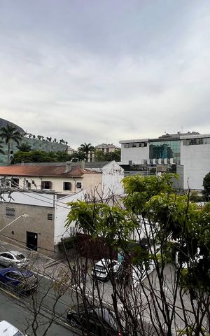 Apartamento à venda com 210m², 3 quartos e 3 vagas Apartamento à venda com 210m², 3 quartos e 3 vagasVista da Varanda