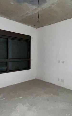 Apartamento à venda com 210m², 3 quartos e 3 vagas Apartamento à venda com 210m², 3 quartos e 3 vagasSuíte 2
