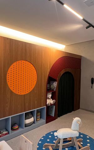 Apartamento à venda com 210m², 3 quartos e 3 vagas Apartamento à venda com 210m², 3 quartos e 3 vagasBrinquedoteca