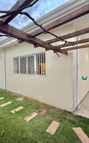 Casa à venda com 202m², 3 quartos e 3 vagas
