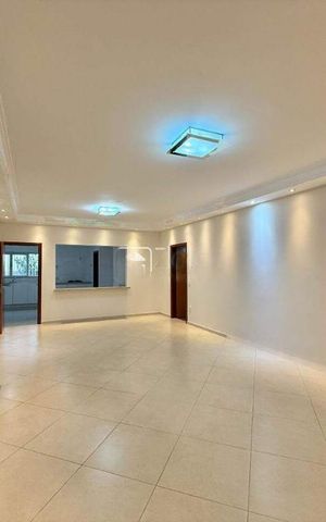 Casa à venda com 202m², 3 quartos e 3 vagas