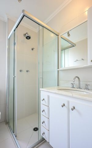 Apartamento à venda com 70m², 2 quartos e 2 vagasBanheiro Suíte 1