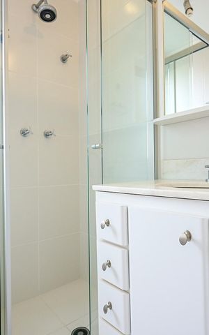 Apartamento à venda com 70m², 2 quartos e 2 vagasBanheiro Suíte 1