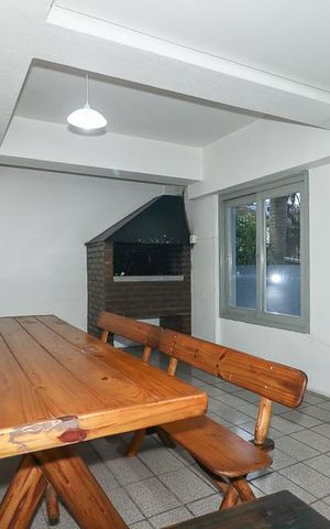 Apartamento à venda com 132m², 2 quartos e 2 vagasÁrea comum - Salão de festas