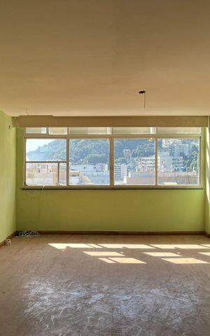 Apartamento à venda com 206m², 2 quartos e 1 vaga Apartamento à venda com 206m², 2 quartos e 1 vagaSala