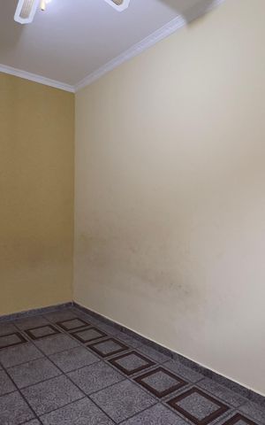 Casa à venda com 323m², 3 quartos e 3 vagas Casa à venda com 323m², 3 quartos e 3 vagasQuarto 2