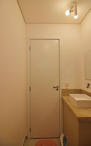 Apartamento à venda com 56m², 2 quartos e 1 vagaBanheiro Social
