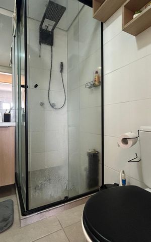 Apartamento à venda com 58m², 2 quartos e 1 vaga Apartamento à venda com 58m², 2 quartos e 1 vagaBanheiro
