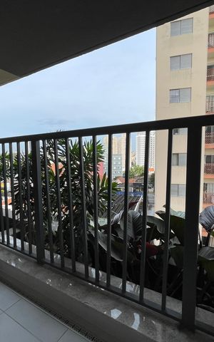 Apartamento para alugar com 35m², 1 quarto e 1 vaga Apartamento para alugar com 35m², 1 quarto e 1 vagaVaranda