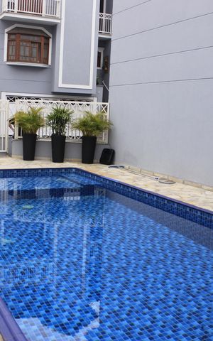 Casa de condomínio à venda com 166m², 3 quartos e 3 vagasÁrea comum - Piscina