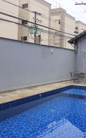 Casa de condomínio à venda com 166m², 3 quartos e 3 vagasÁrea comum - Piscina