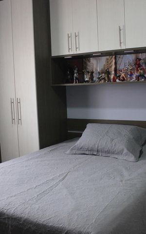 Casa de condomínio à venda com 166m², 3 quartos e 3 vagasSuíte 3