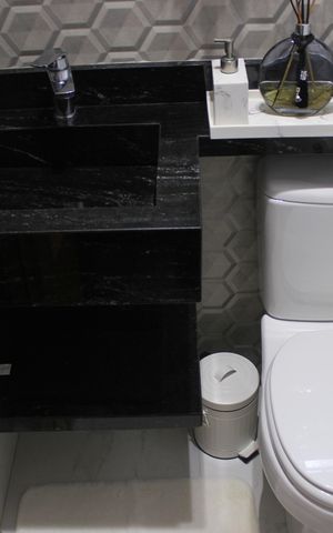 Casa de condomínio à venda com 166m², 3 quartos e 3 vagasLavabo