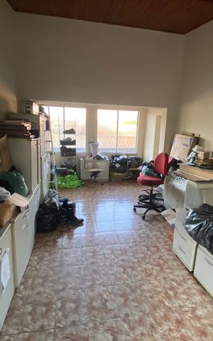 Casa à venda com 350m², 4 quartos e 10 vagas Casa à venda com 350m², 4 quartos e 10 vagasQuarto 1