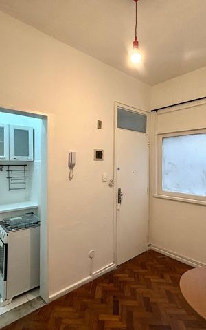 Apartamento para alugar com 38m², 1 quarto e sem vaga Apartamento para alugar com 38m², 1 quarto e sem vagaSala