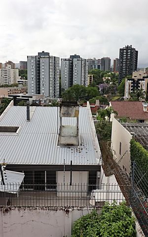 Casa à venda com 300m², 3 quartos e 3 vagasVista do Quarto 2