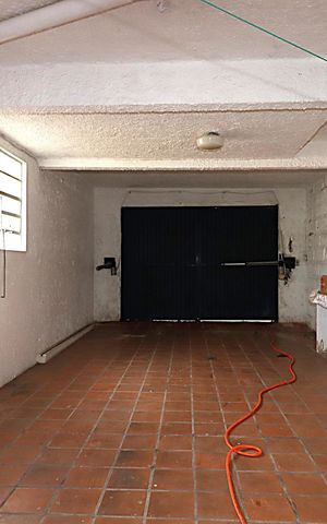 Casa à venda com 300m², 3 quartos e 3 vagasGaragem