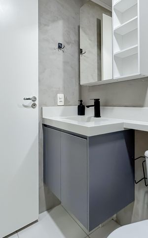 Apartamento à venda com 29m², 1 quarto e sem vaga Apartamento à venda com 29m², 1 quarto e sem vagaBanheiro da Suíte