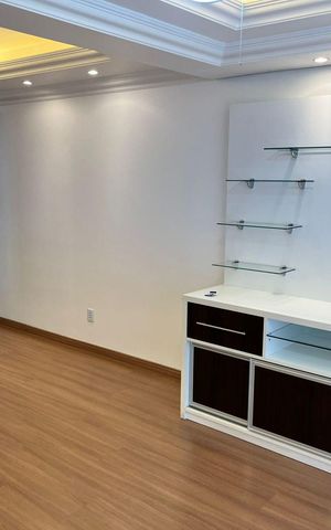 Apartamento à venda com 110m², 4 quartos e 2 vagas Apartamento à venda com 110m², 4 quartos e 2 vagasSala