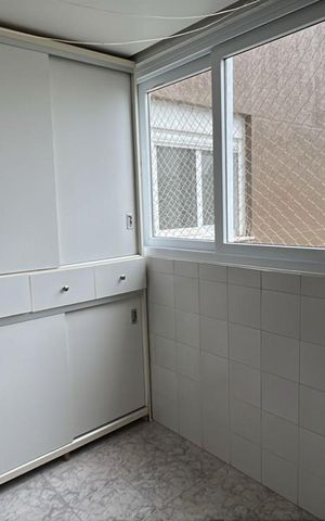 Apartamento à venda com 110m², 4 quartos e 2 vagas Apartamento à venda com 110m², 4 quartos e 2 vagasÁrea de Serviço