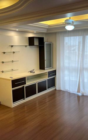 Apartamento à venda com 110m², 4 quartos e 2 vagas Apartamento à venda com 110m², 4 quartos e 2 vagasSala