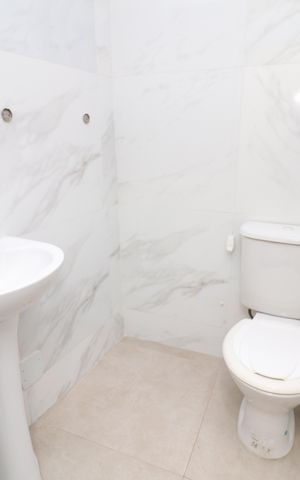 Casa à venda com 600m², 4 quartos e 2 vagasBanheiro de serviço 2