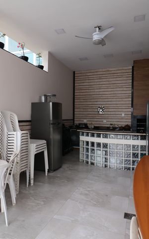 Casa à venda com 600m², 4 quartos e 2 vagasÁrea externa