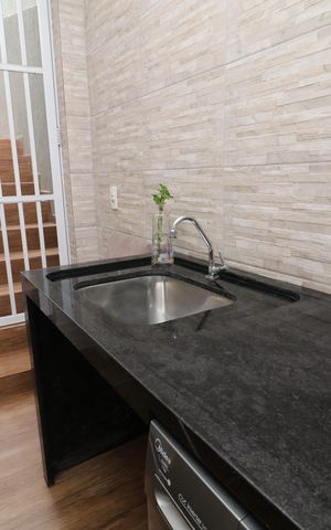 Casa à venda com 600m², 4 quartos e 2 vagasÁrea de Serviço