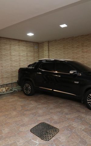 Casa à venda com 600m², 4 quartos e 2 vagasGaragem