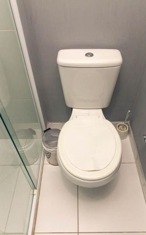 Studio à venda com 46m², 1 quarto e sem vaga Studio à venda com 46m², 1 quarto e sem vagaBanheiro