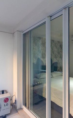 Studio à venda com 46m², 1 quarto e sem vaga Studio à venda com 46m², 1 quarto e sem vagaVaranda