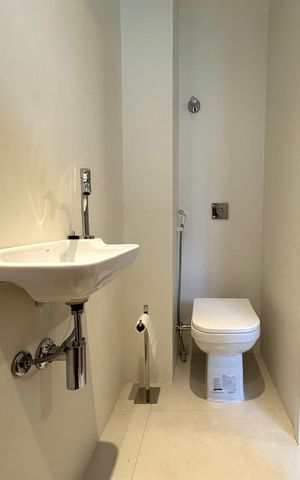 Apartamento à venda com 152m², 3 quartos e 1 vaga Apartamento à venda com 152m², 3 quartos e 1 vagaBanheiro de serviço