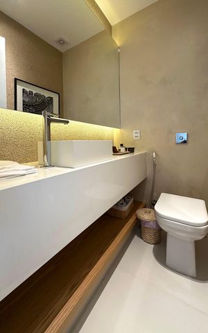 Apartamento à venda com 152m², 3 quartos e 1 vaga Apartamento à venda com 152m², 3 quartos e 1 vagaLavabo