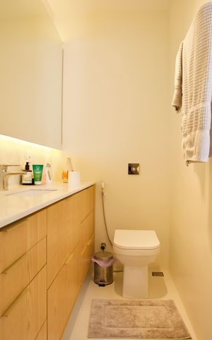 Apartamento à venda com 152m², 3 quartos e 1 vaga Apartamento à venda com 152m², 3 quartos e 1 vagaBanheiro do Quarto 01