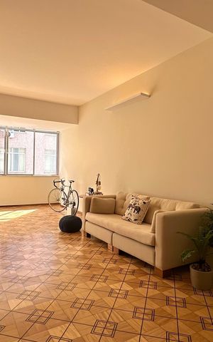 Apartamento à venda com 152m², 3 quartos e 1 vaga Apartamento à venda com 152m², 3 quartos e 1 vagaSala