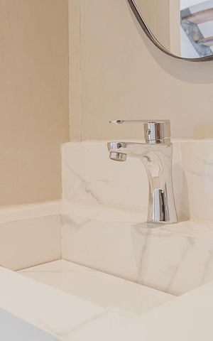 Apartamento à venda com 58m², 2 quartos e 1 vagaBanheiro 2