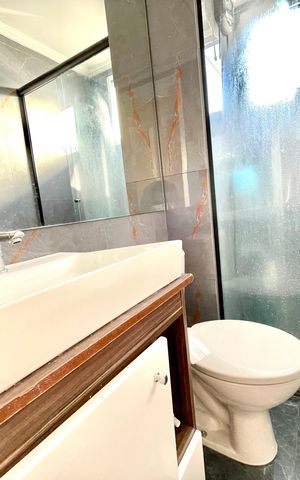 Apartamento à venda com 43m², 2 quartos e sem vaga Apartamento à venda com 43m², 2 quartos e sem vagaBanheiro