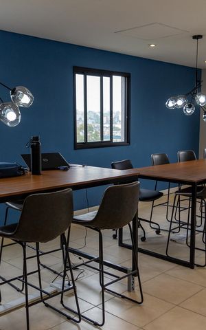 Apartamento para alugar com 55m², 2 quartos e 1 vagaEscritório