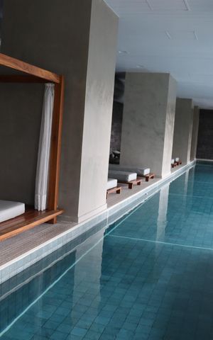 Apartamento à venda com 338m², 4 quartos e 4 vagas Apartamento à venda com 338m², 4 quartos e 4 vagasÁrea comum