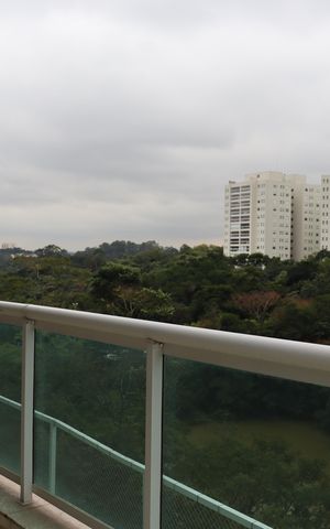 Apartamento à venda com 338m², 4 quartos e 4 vagas Apartamento à venda com 338m², 4 quartos e 4 vagasVaranda gourmet