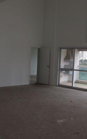 Apartamento à venda com 338m², 4 quartos e 4 vagas Apartamento à venda com 338m², 4 quartos e 4 vagasSala