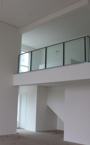 Apartamento à venda com 338m², 4 quartos e 4 vagas Apartamento à venda com 338m², 4 quartos e 4 vagasSala