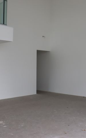 Apartamento à venda com 338m², 4 quartos e 4 vagas Apartamento à venda com 338m², 4 quartos e 4 vagasSala