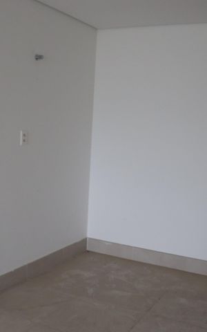 Apartamento à venda com 338m², 4 quartos e 4 vagas Apartamento à venda com 338m², 4 quartos e 4 vagasCozinha