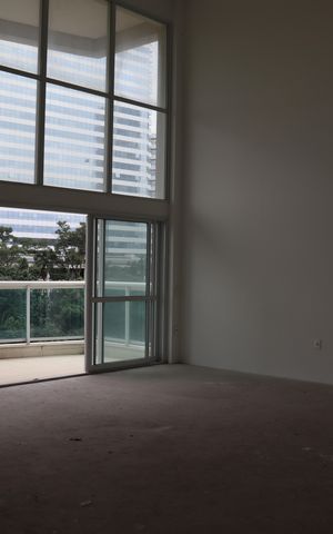 Apartamento à venda com 338m², 4 quartos e 4 vagas Apartamento à venda com 338m², 4 quartos e 4 vagasSala