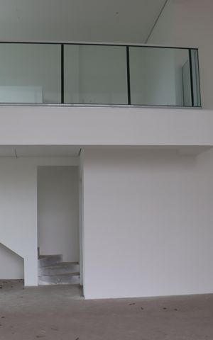 Apartamento à venda com 338m², 4 quartos e 4 vagas Apartamento à venda com 338m², 4 quartos e 4 vagasSala