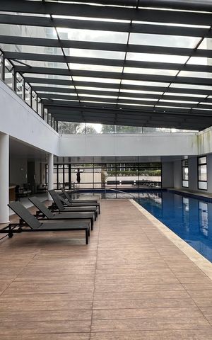 Studio à venda com 57m², 1 quarto e 1 vaga Studio à venda com 57m², 1 quarto e 1 vagaPiscina